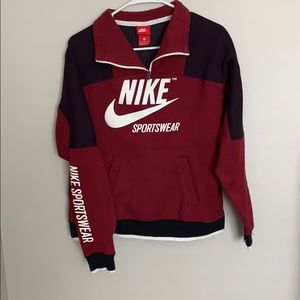 Nike sweatshirt